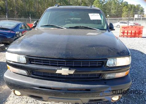 2004 Chevrolet Suburban 1500 Z71 из США, поврежденный, VIN 3GNFK16Z24G248825